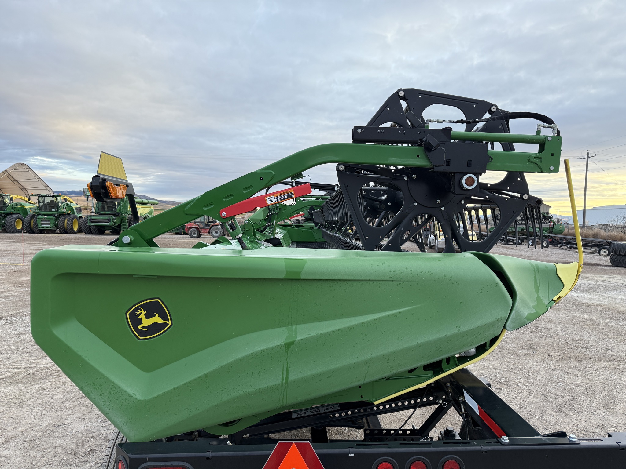 2024 John Deere HD35R Image 8