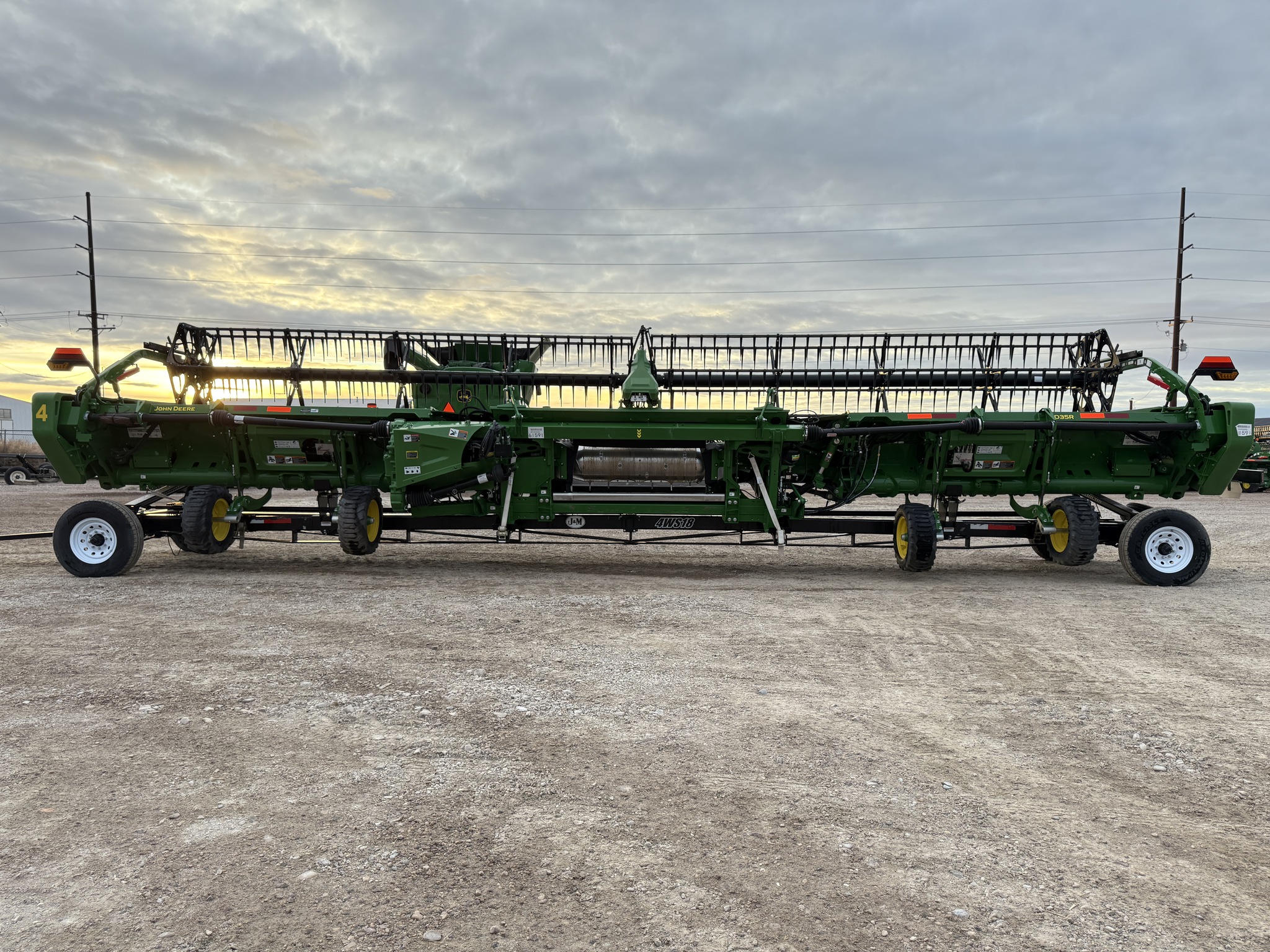 2024 John Deere HD35R Image 6