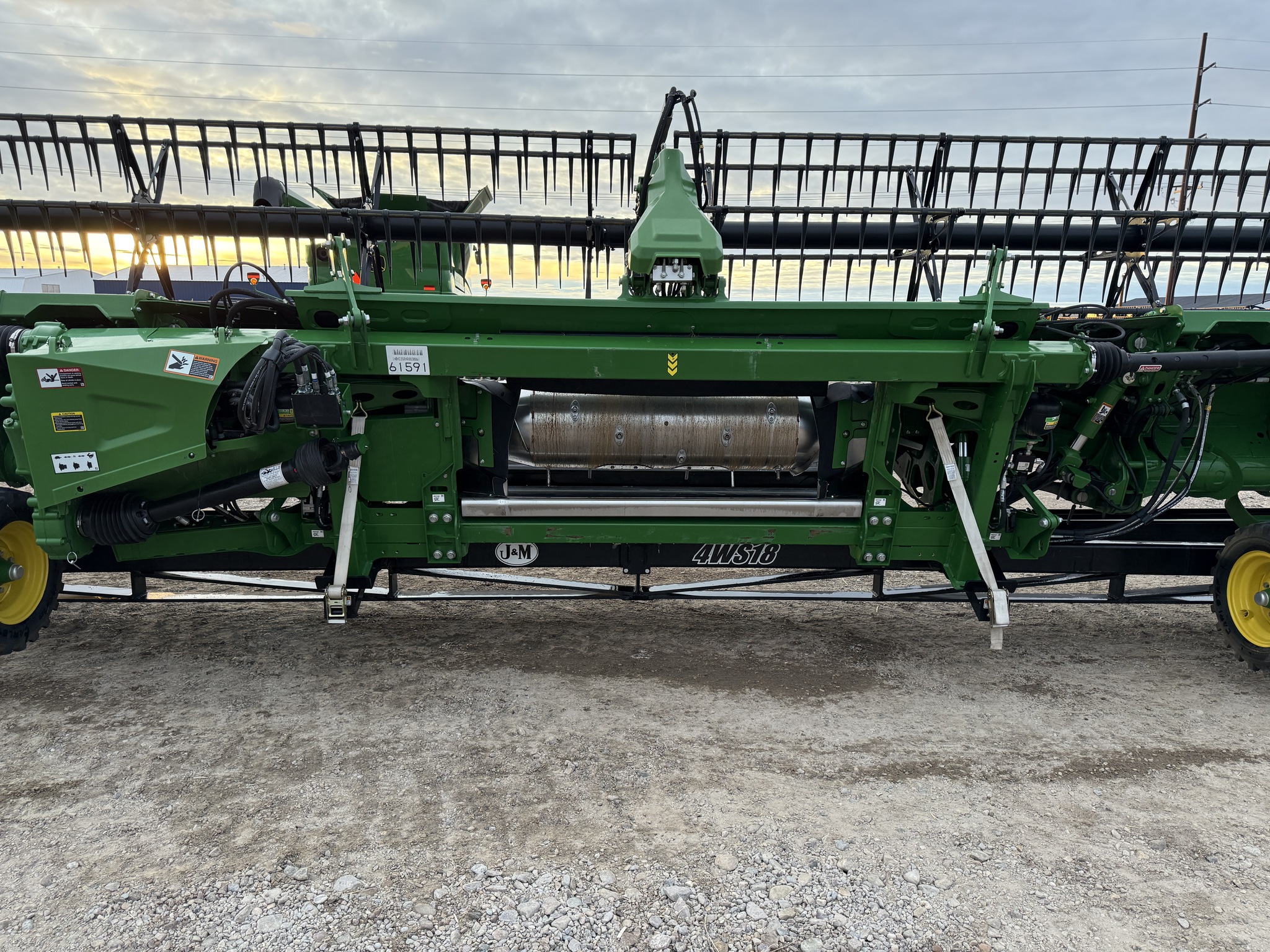 2024 John Deere HD35R Image 19