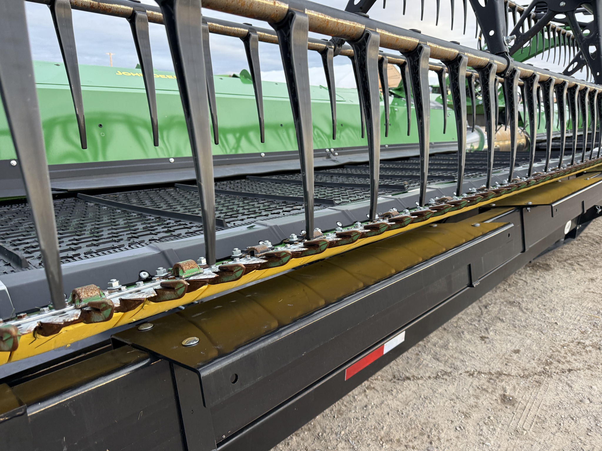 2024 John Deere HD35R Image 11