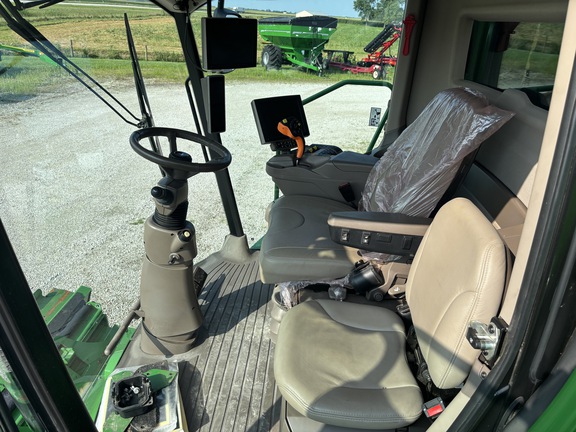Used 2021 John Deere S780 Combines at Koenig Equipment in Greensburg, IN - Photo41