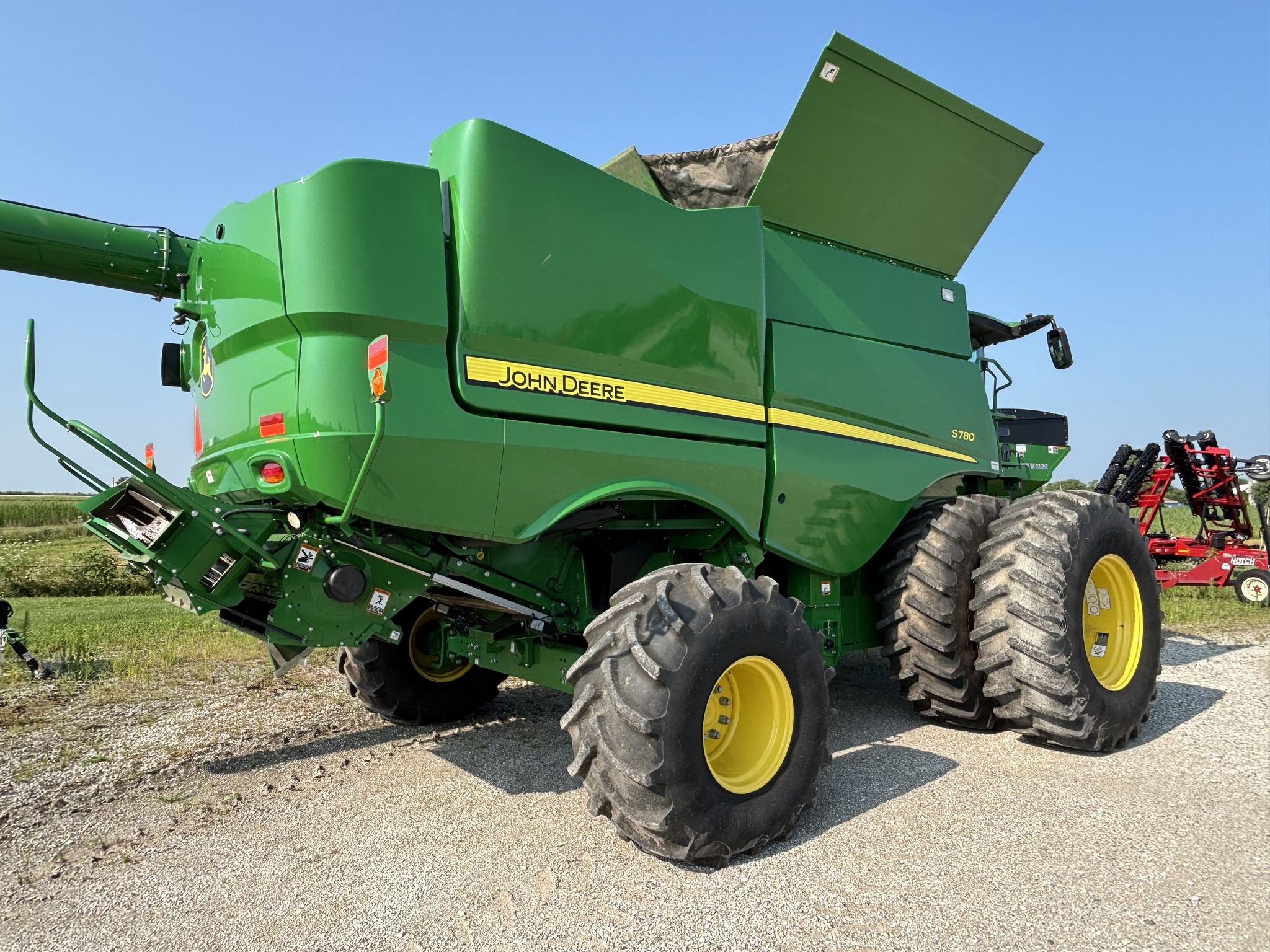 Used 2021 John Deere S780 Combines at Koenig Equipment in Greensburg, IN - PhotoXL6