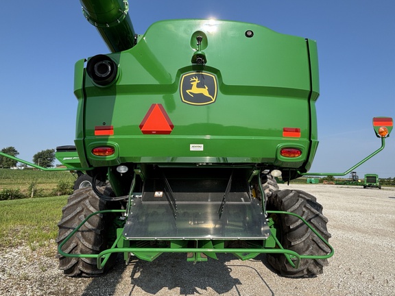 Used 2021 John Deere S780 Combines at Koenig Equipment in Greensburg, IN - Photo7