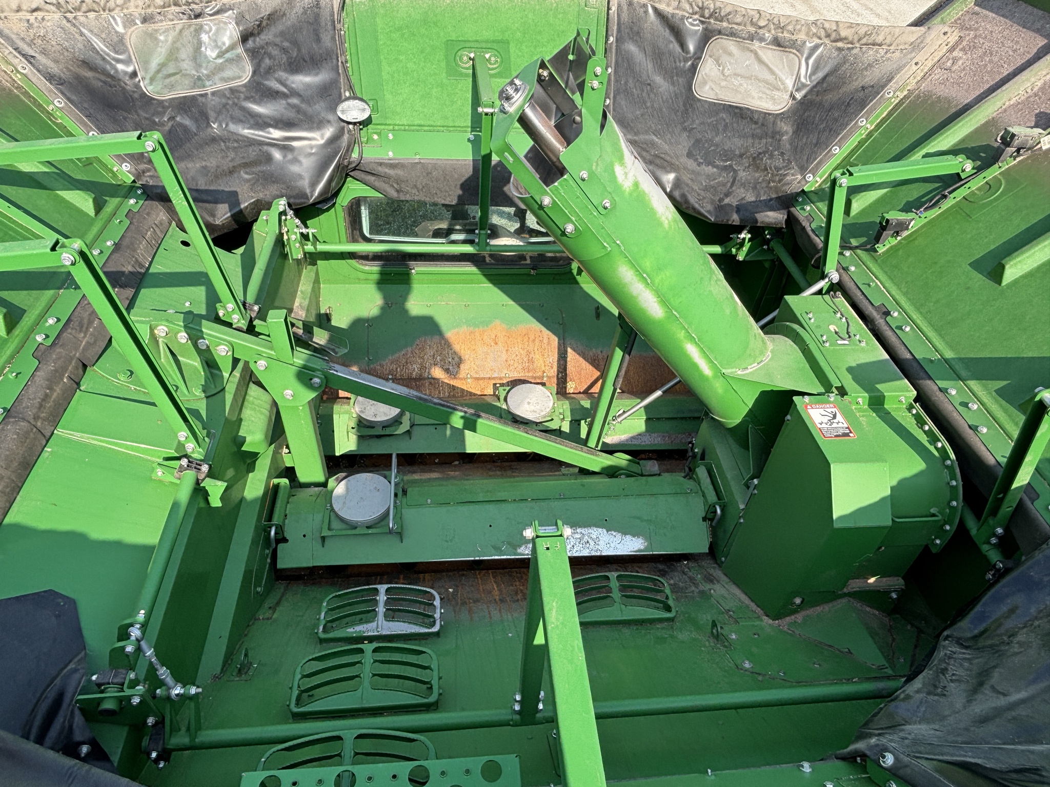 Used 2021 John Deere S780 Combines at Koenig Equipment in Greensburg, IN - PhotoXL23