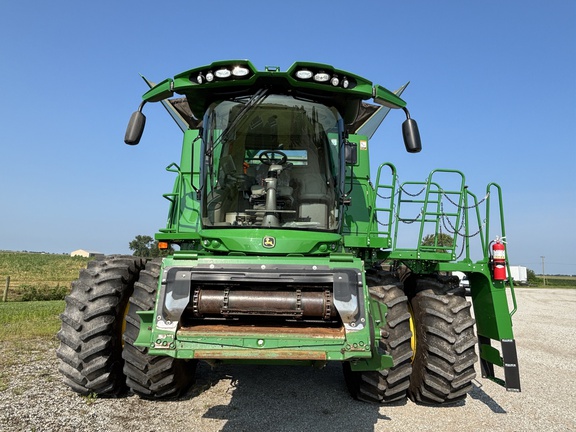 Used 2021 John Deere S780 Combines at Koenig Equipment in Greensburg, IN - Photo4