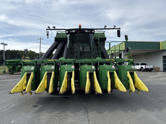 2019 John Deere CP690