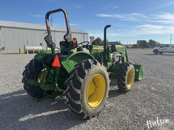 Photo of 2024 John Deere 5067E