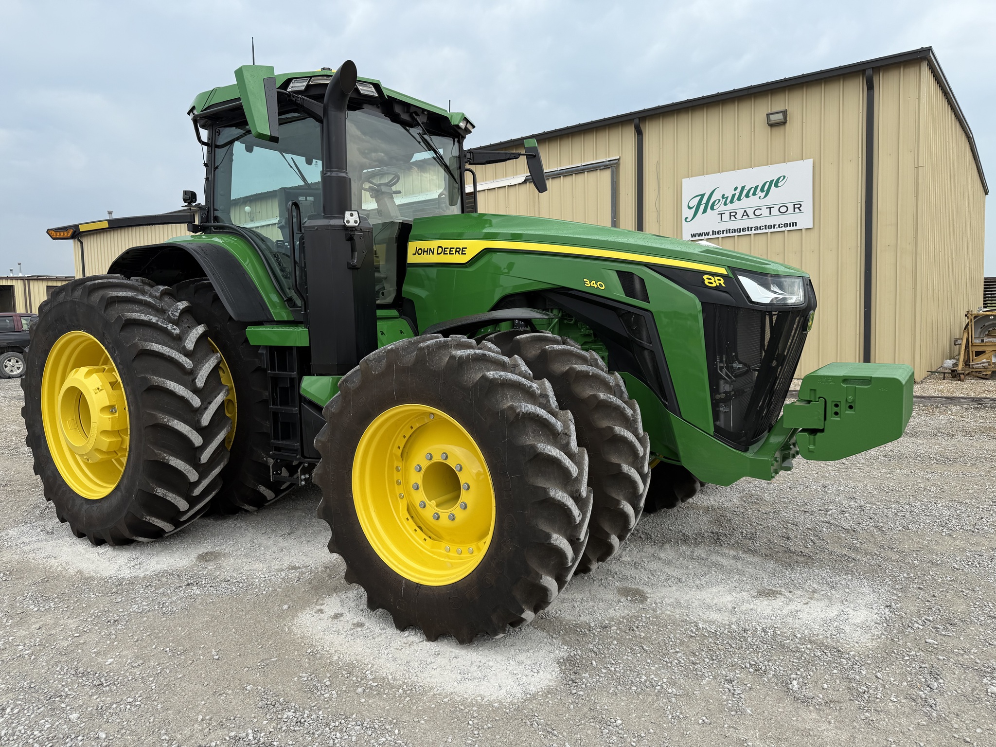  2024 John Deere 8R 340 at Heritage Tractor in Nevada, MO