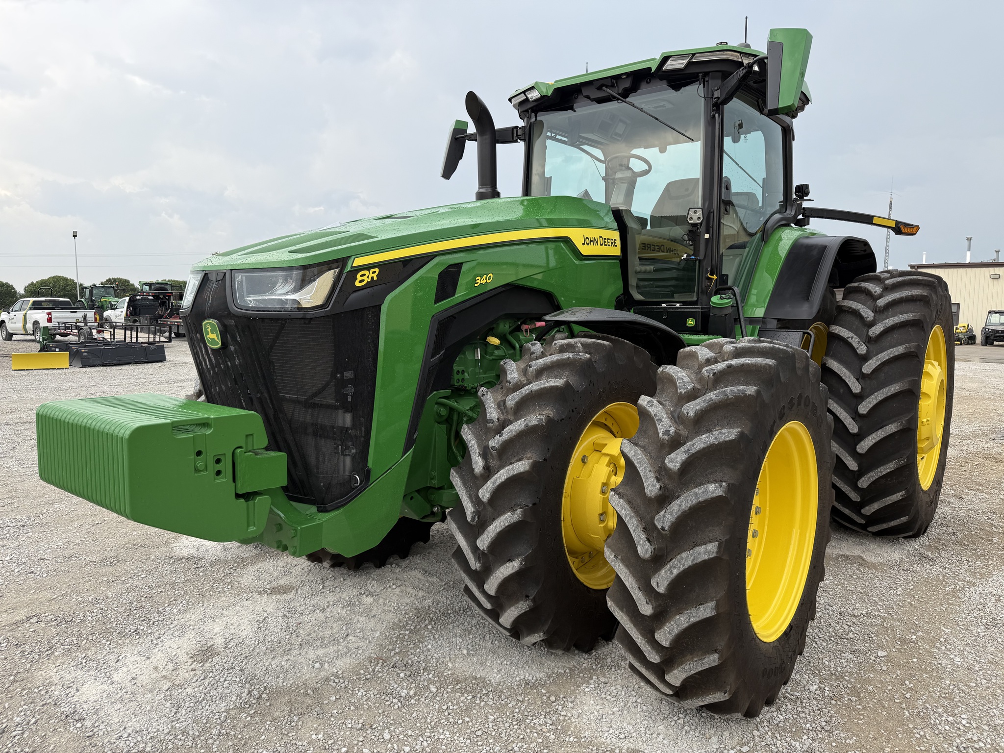  2024 John Deere 8R 340 at Heritage Tractor in Nevada, MO