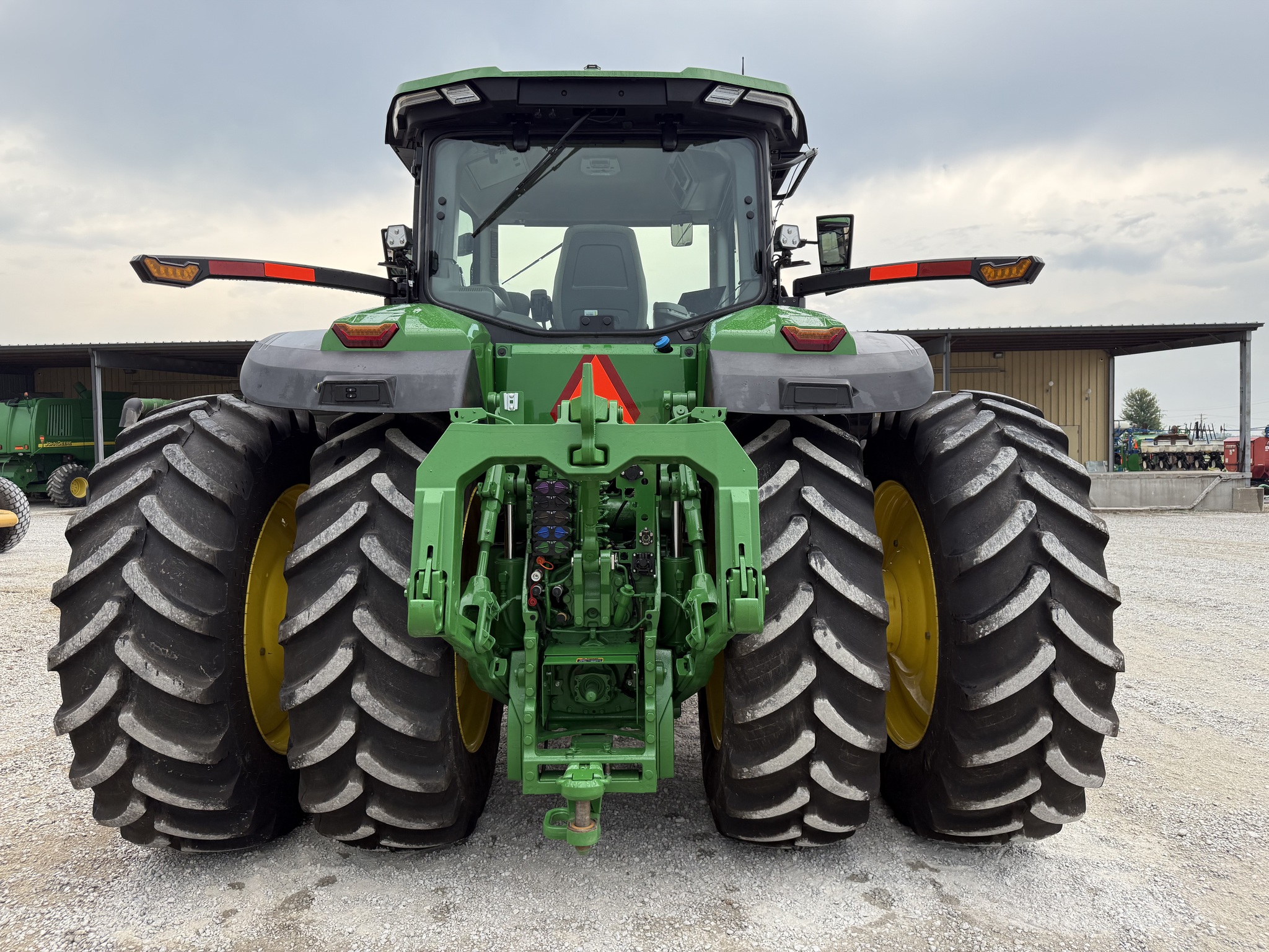  2024 John Deere 8R 340 at Heritage Tractor in Nevada, MO