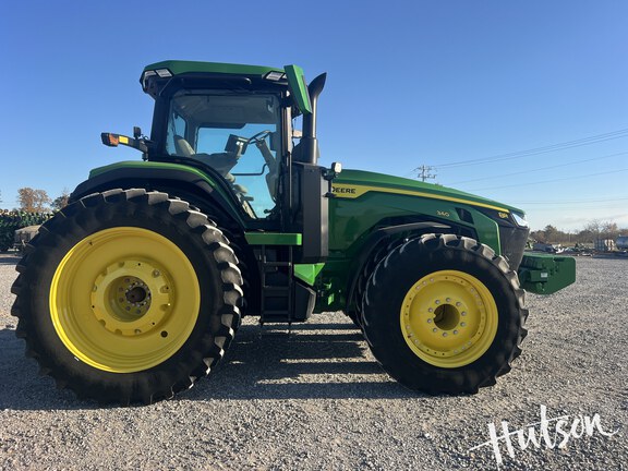 Photo of 2024 John Deere 8R 340