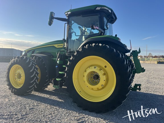 Photo of 2024 John Deere 8R 340