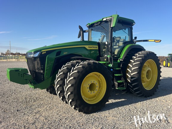 Photo of 2024 John Deere 8R 340