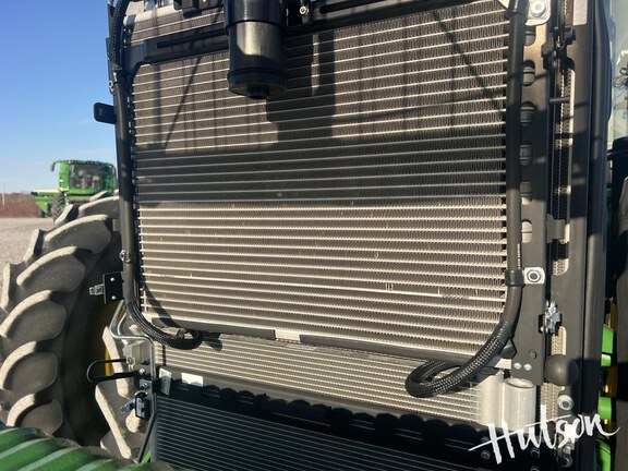 Photo of 2024 John Deere 8R 340