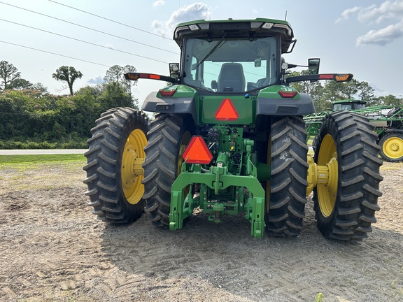 2023 John Deere 8R 250 Photo 5