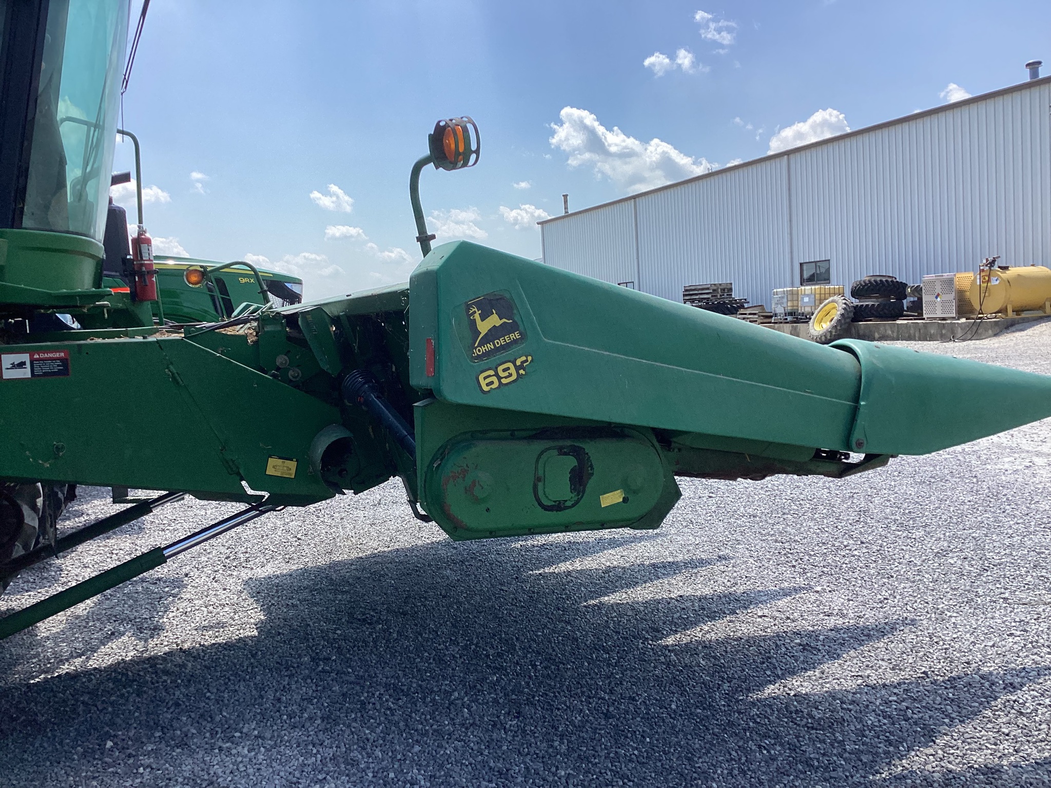 1996 John Deere 693 Image 6