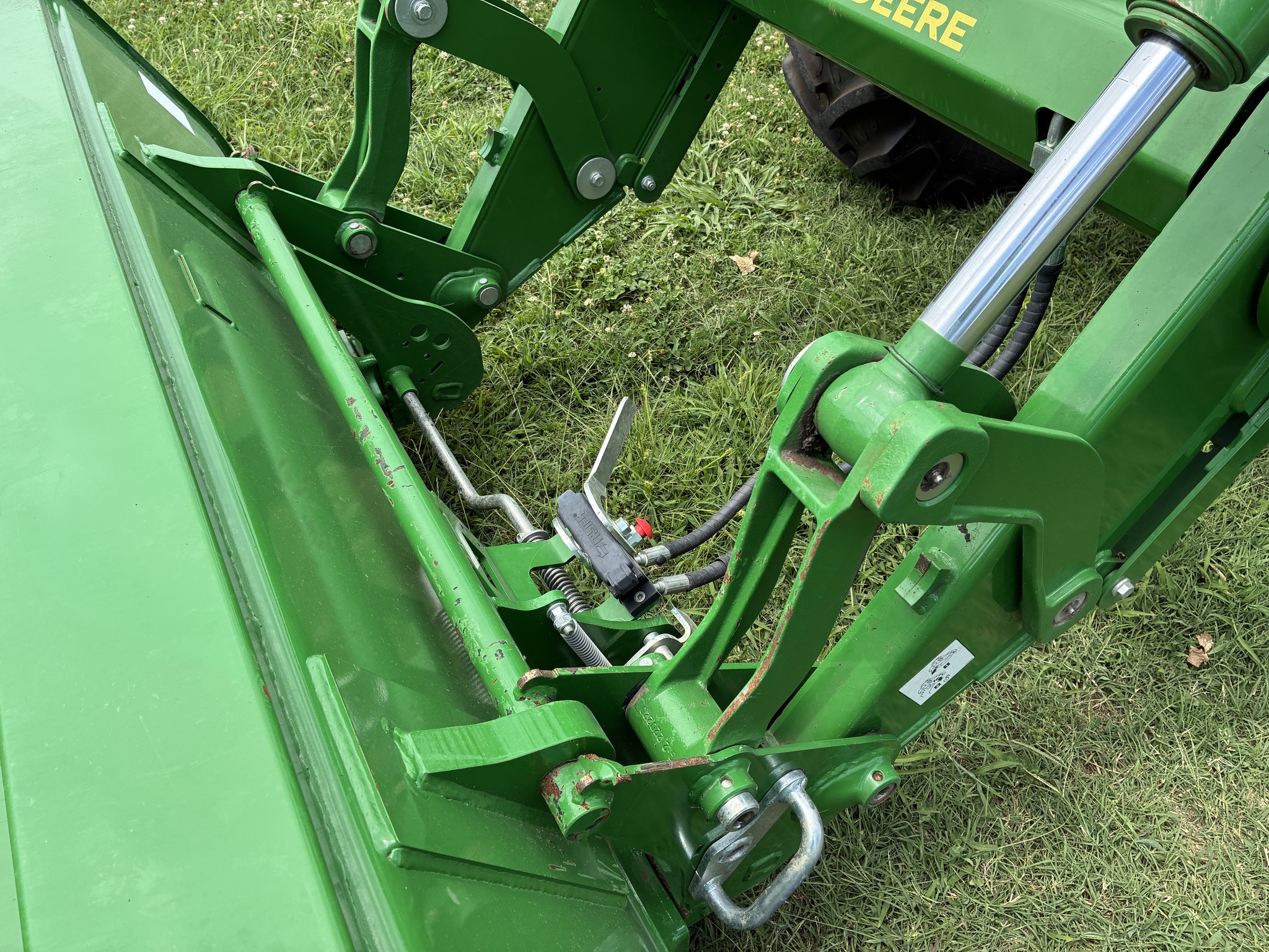 2024 John Deere 6120M Image 9