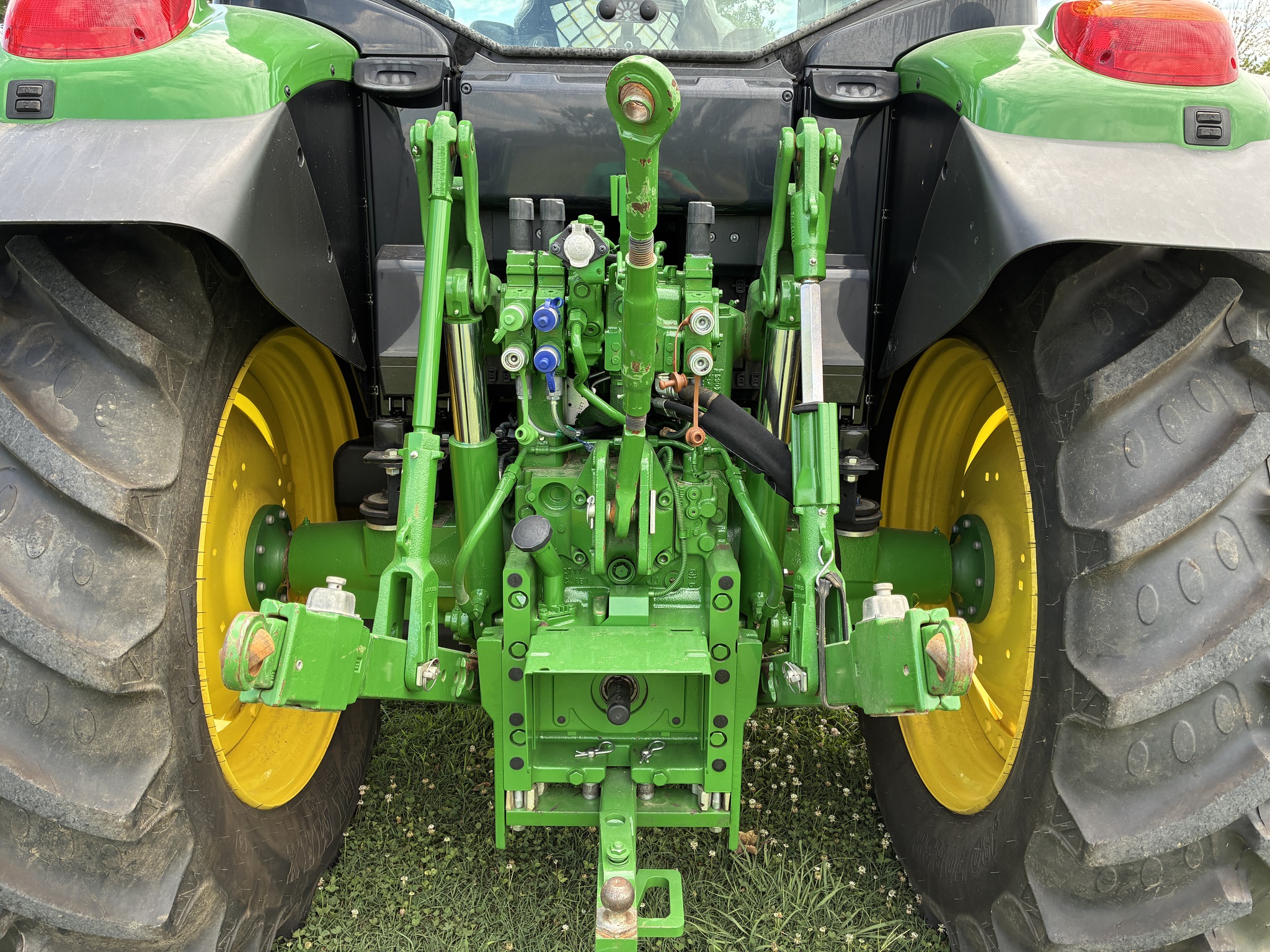 2024 John Deere 6120M Image 18