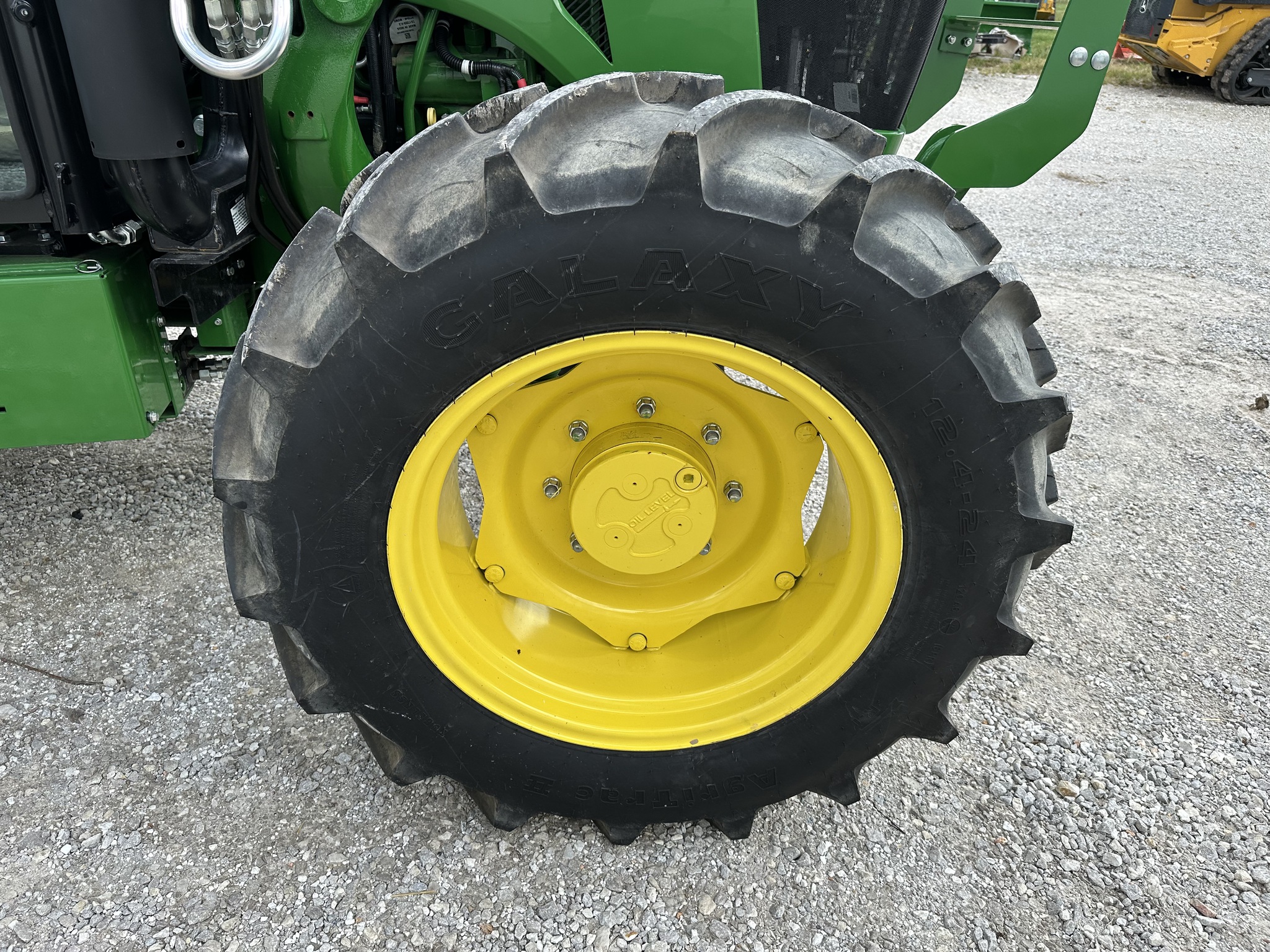  2024 John Deere 5075E at Heritage Tractor in Joplin, MO