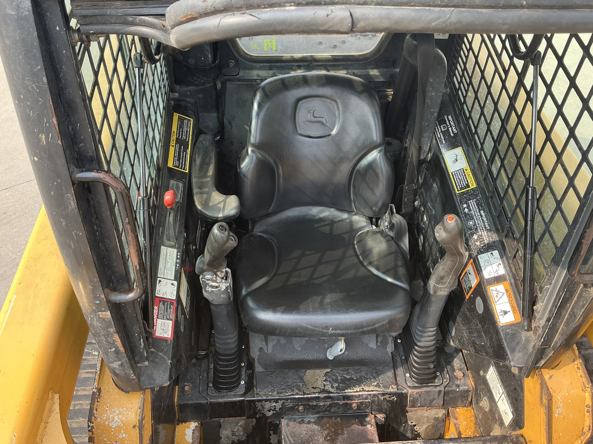 2009 John Deere CT322 Image 9