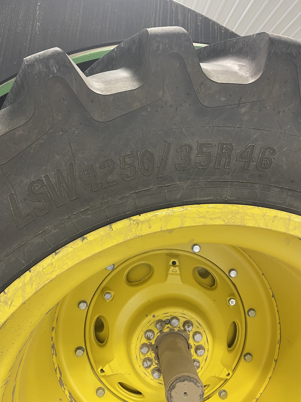 2025 John Deere 9R 540 Image 6