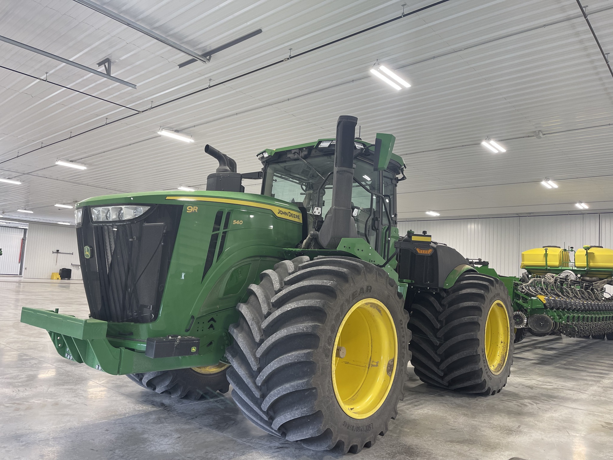 2025 John Deere 9R 540 Image 1