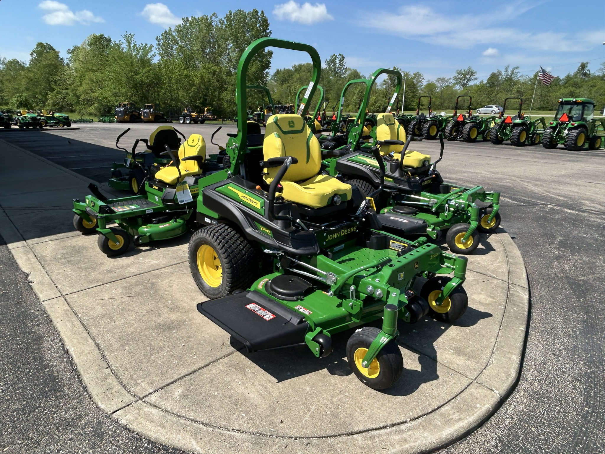 2025 John Deere Z994R Image 1