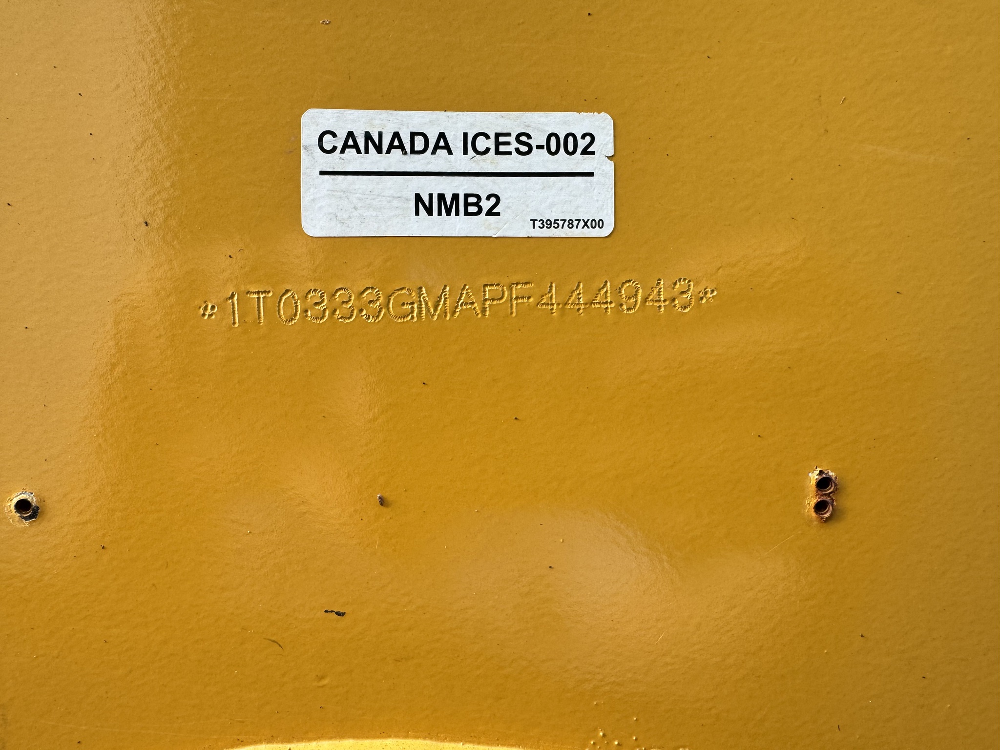 2023 John Deere 333G Image 23