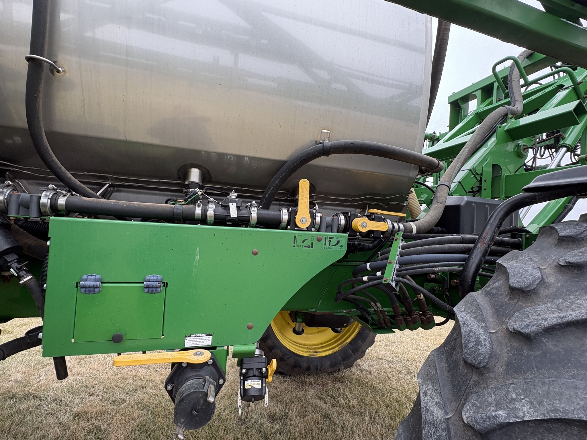  2018 John Deere R4045 at Heritage Tractor in Mendota, IL