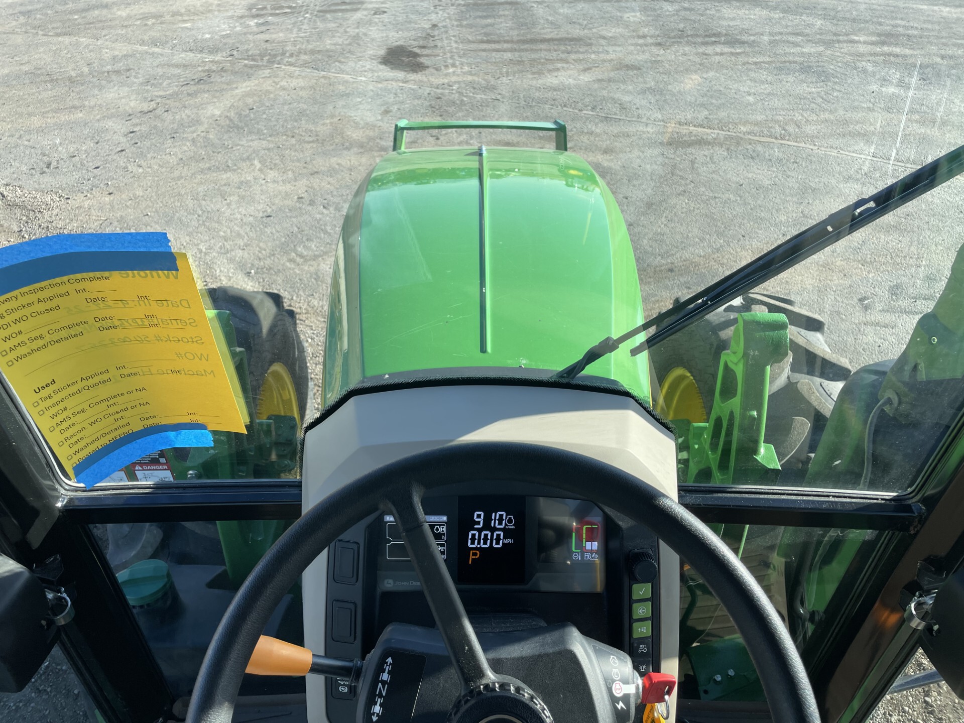 2024 John Deere 5105M Image 24