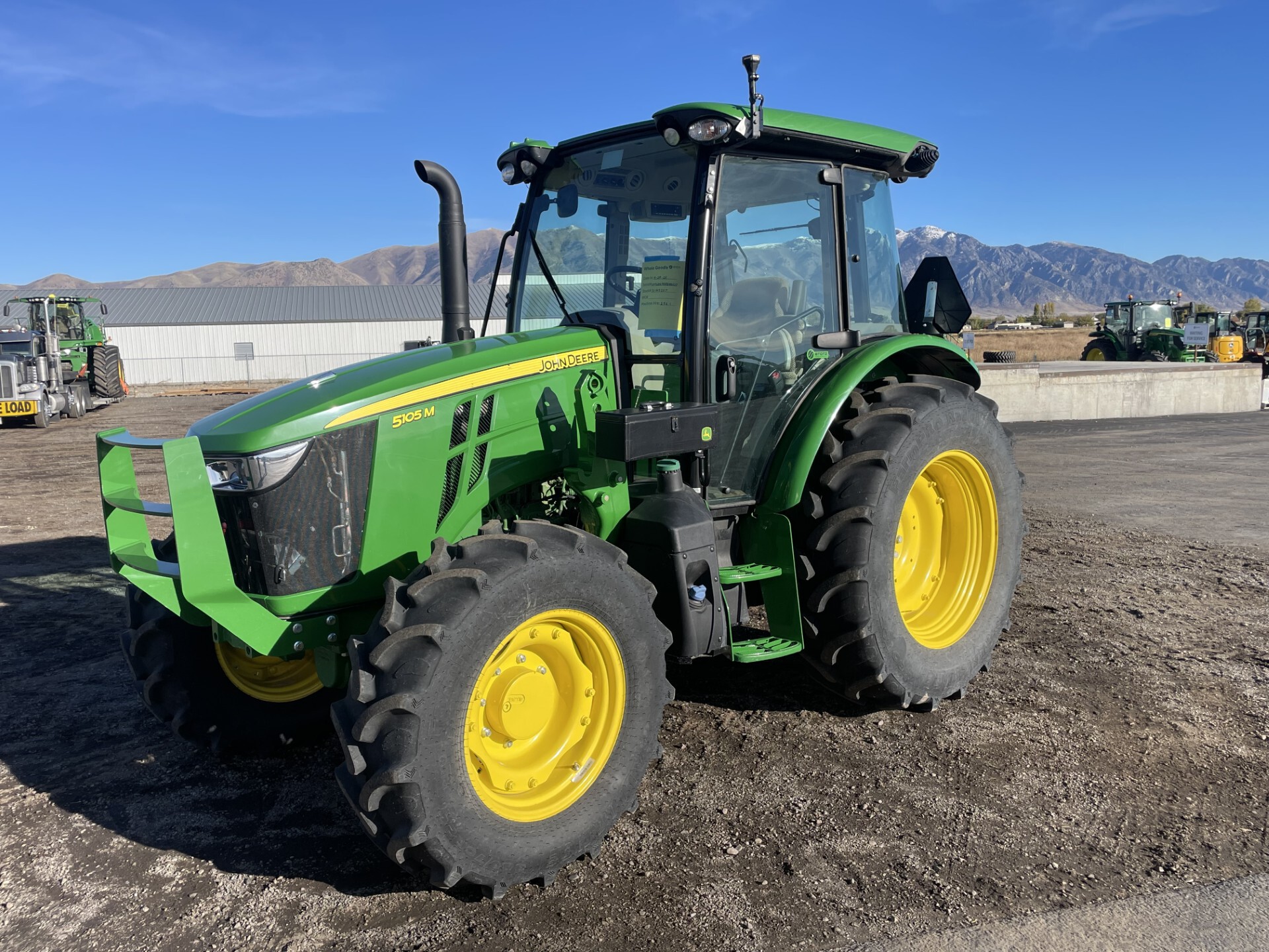 2024 John Deere 5105M Image 1