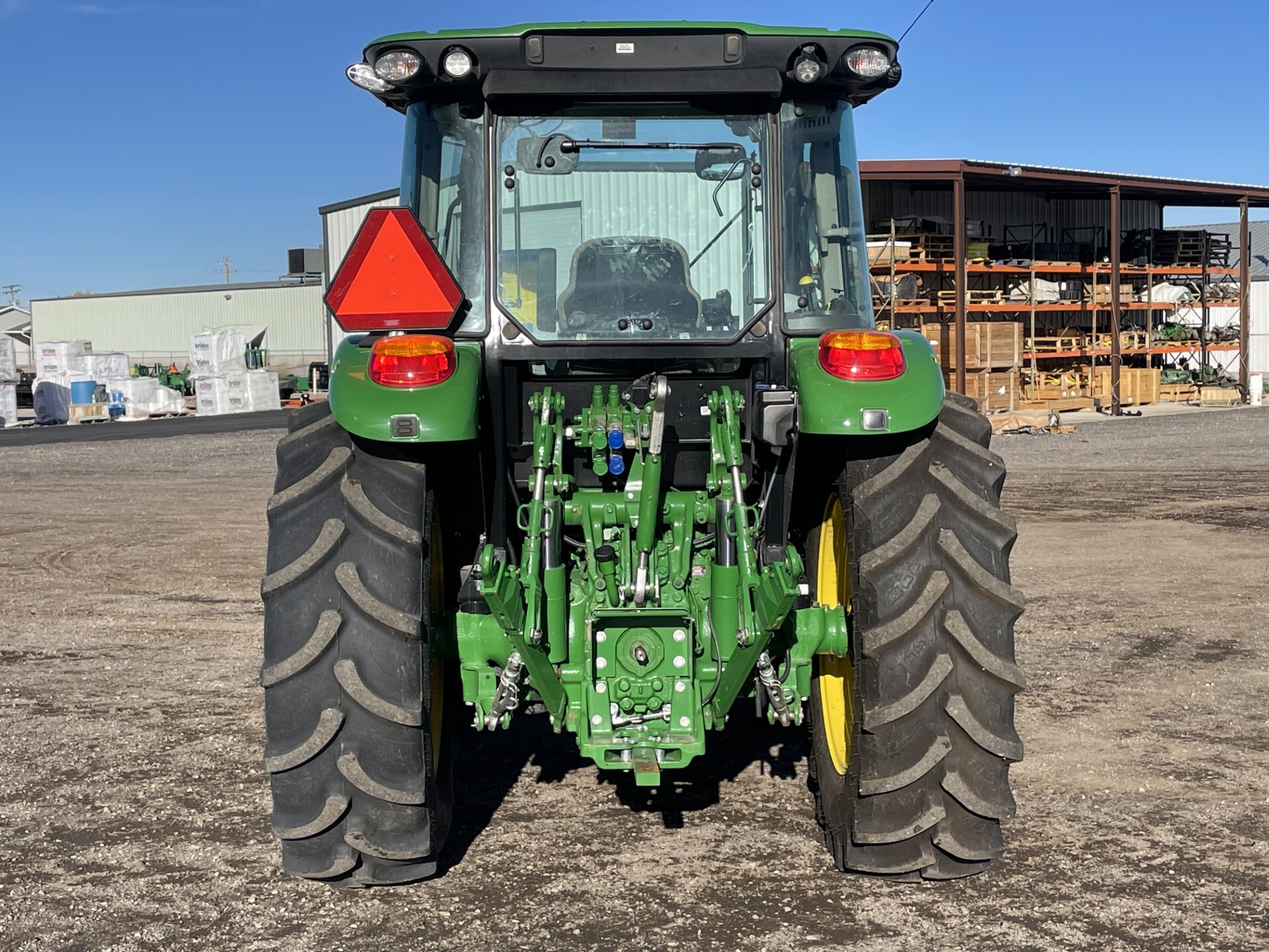 2024 John Deere 5105M Image 4