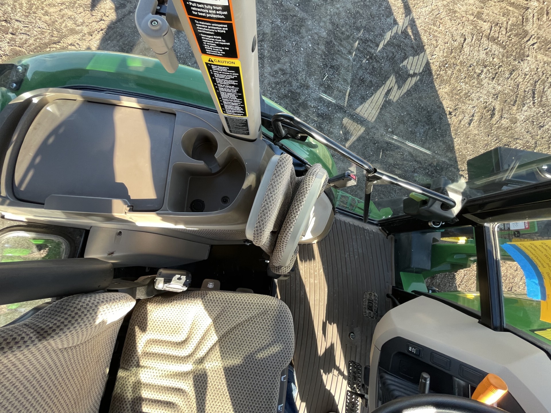 2024 John Deere 5105M Image 19