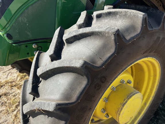 2025 John Deere 6R 155 - Photo9