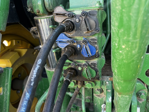 2025 John Deere 6R 155 - Photo23