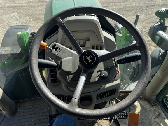 2025 John Deere 6R 155 - Photo27