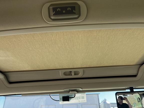 2025 John Deere 6R 155 - Photo29