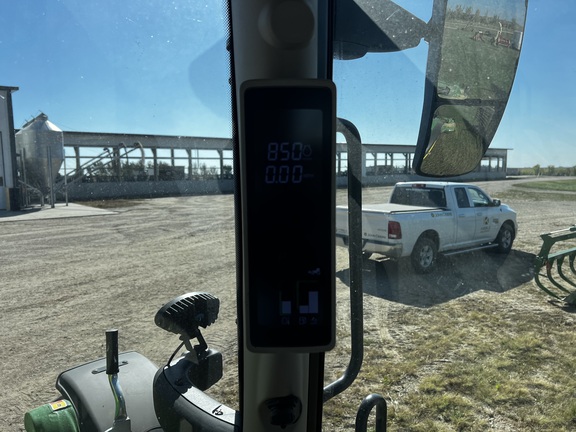 2025 John Deere 6R 155 - Photo31