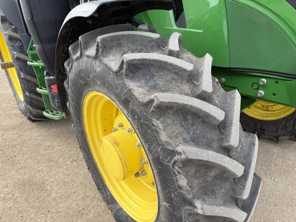 2025 John Deere 6R 155 - Photo11