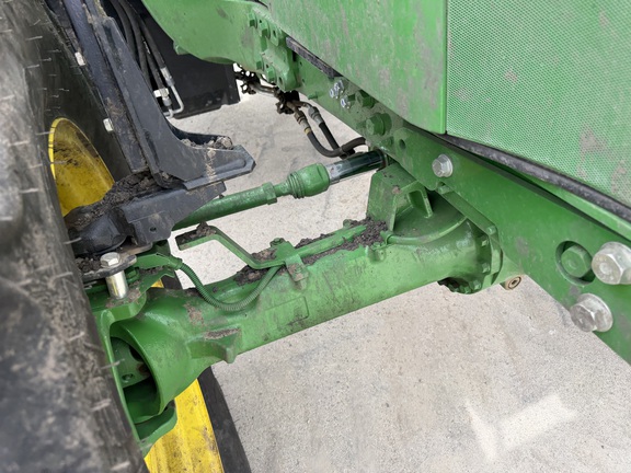 2025 John Deere 6R 155 - Photo13