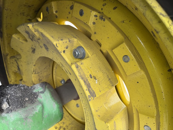 2025 John Deere 6R 155 - Photo17