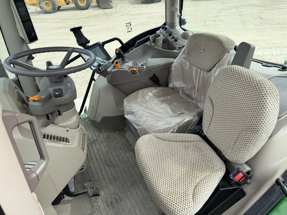 2025 John Deere 6R 155 - Photo27