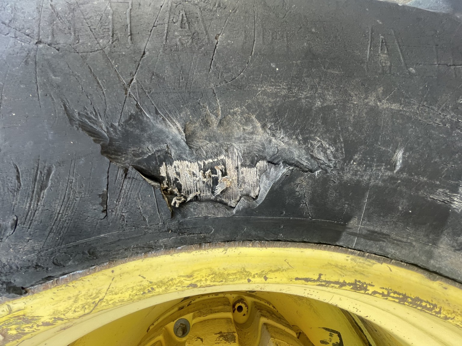 2010 John Deere 9530 Image 12