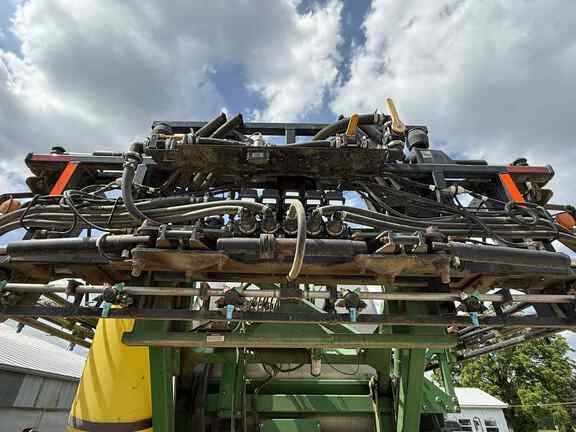 Photo of 2008 John Deere 4830