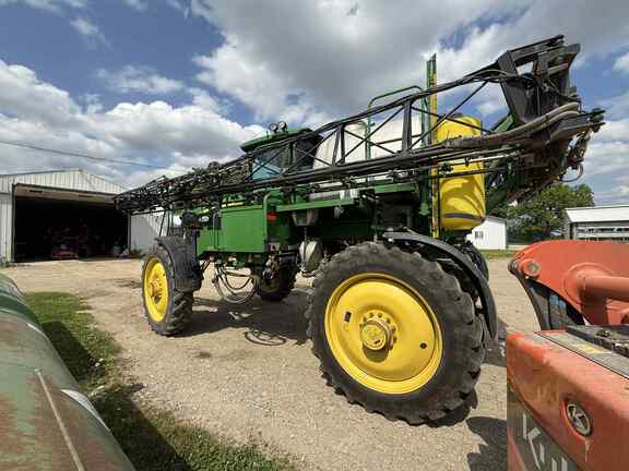 Photo of 2008 John Deere 4830