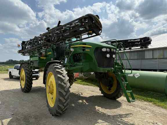 Photo of 2008 John Deere 4830