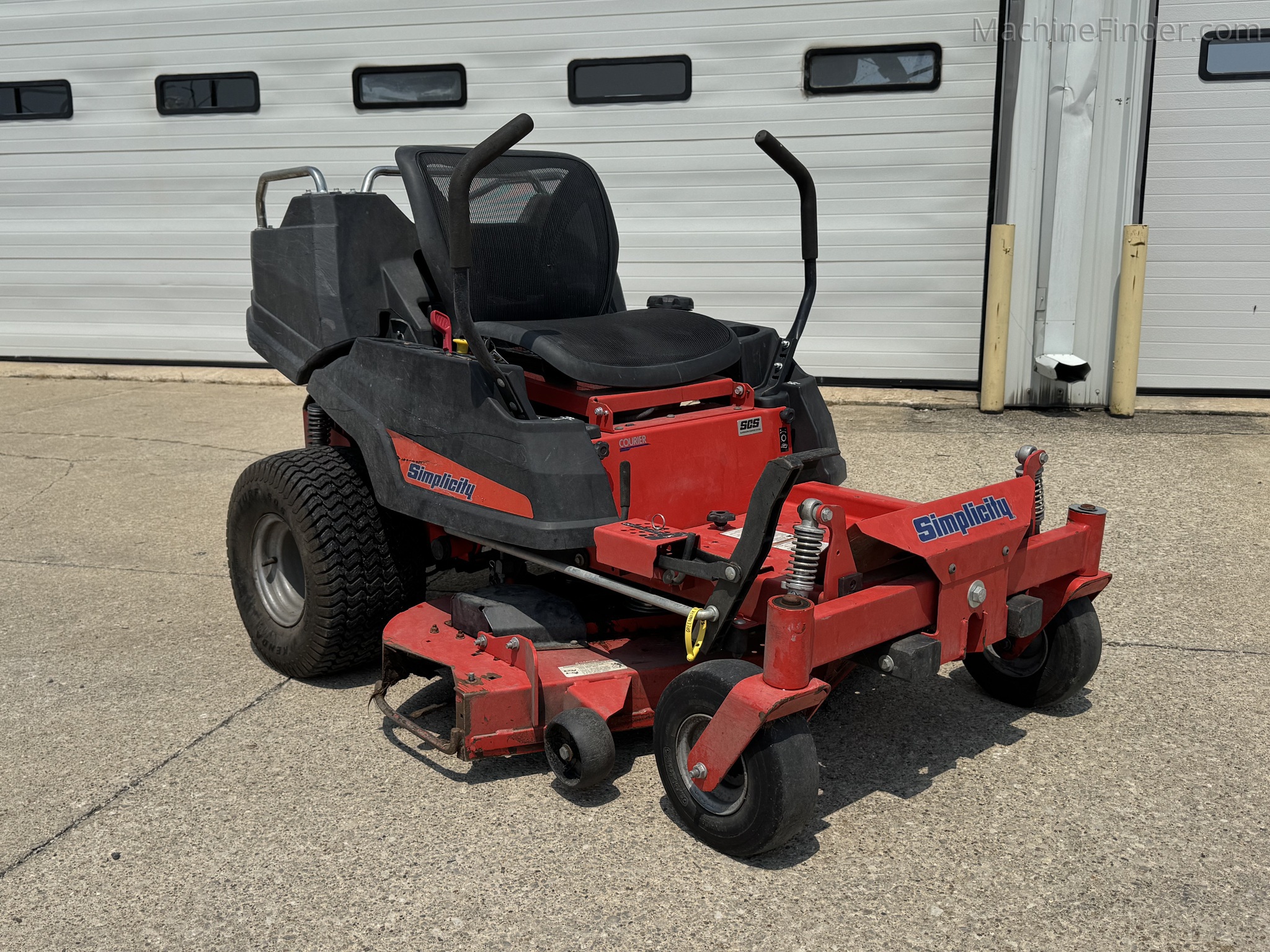 2017 Simplicity COURIER SCS Zero-Turn Mowers MachineFinder - Main Image