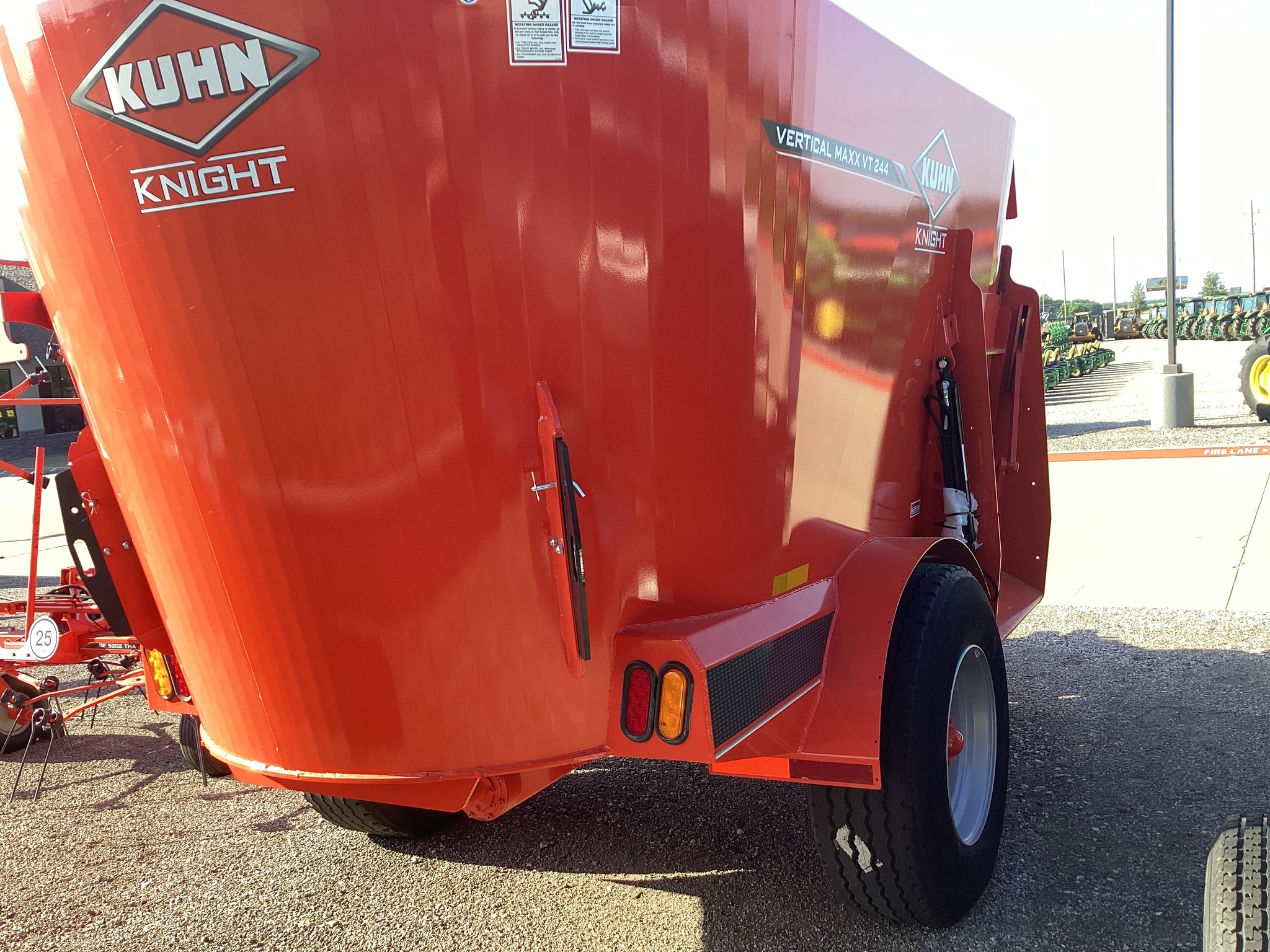 2024 Kuhn Knight VT244 Image 11