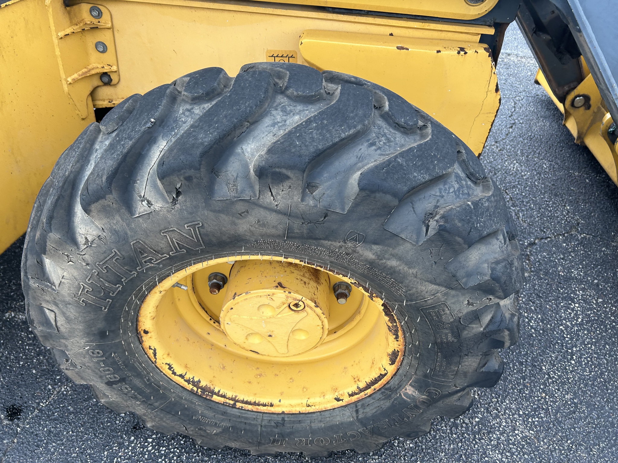 2015 John Deere 410L Image 7