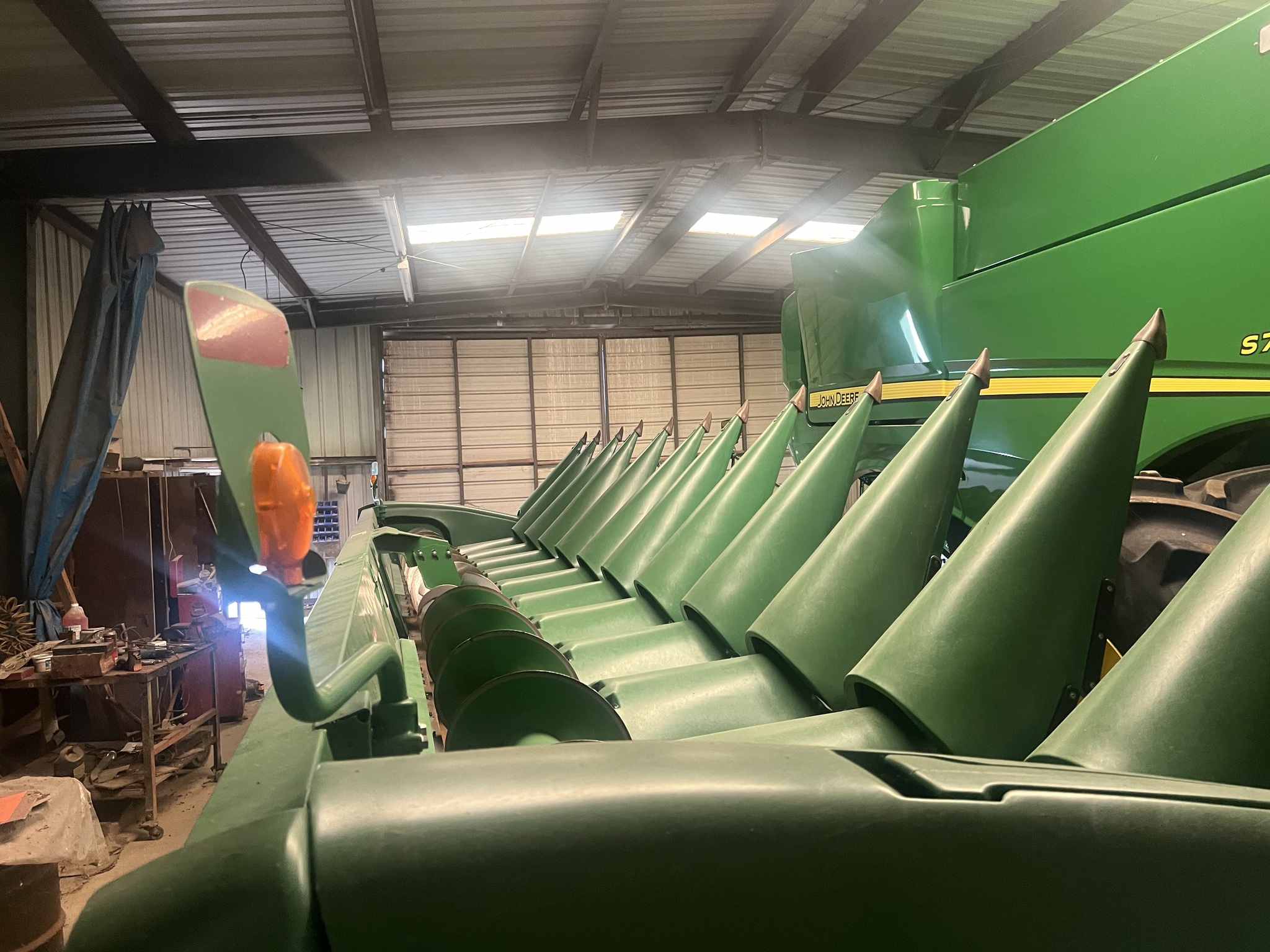 2018 John Deere 712C